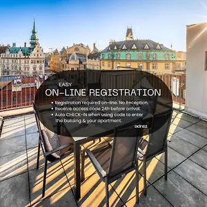 https://4-arts-suites.praguehotelsweb.com